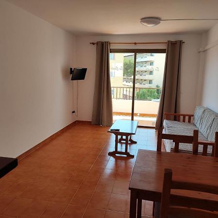 Apartamentos Es Canto (Adults Only) Platja d'en Bossa Exterior foto